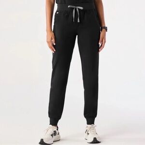 Figs Black Zamora Jogger Scrub Pants (PO5048), Size M